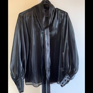 Women’s Blouse